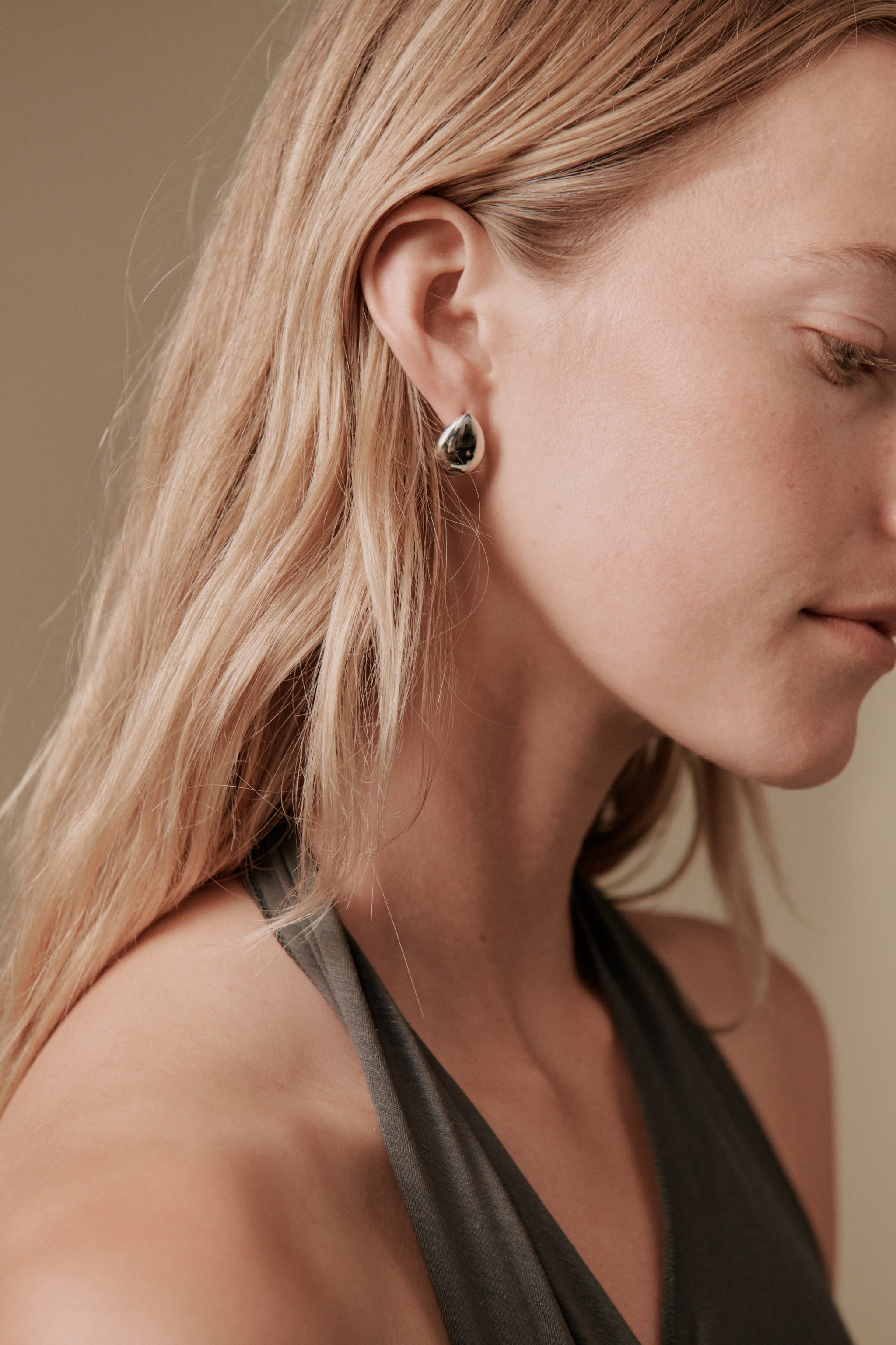 Hannah Teardrop single stud in 925 recycled sterling silver, view 2