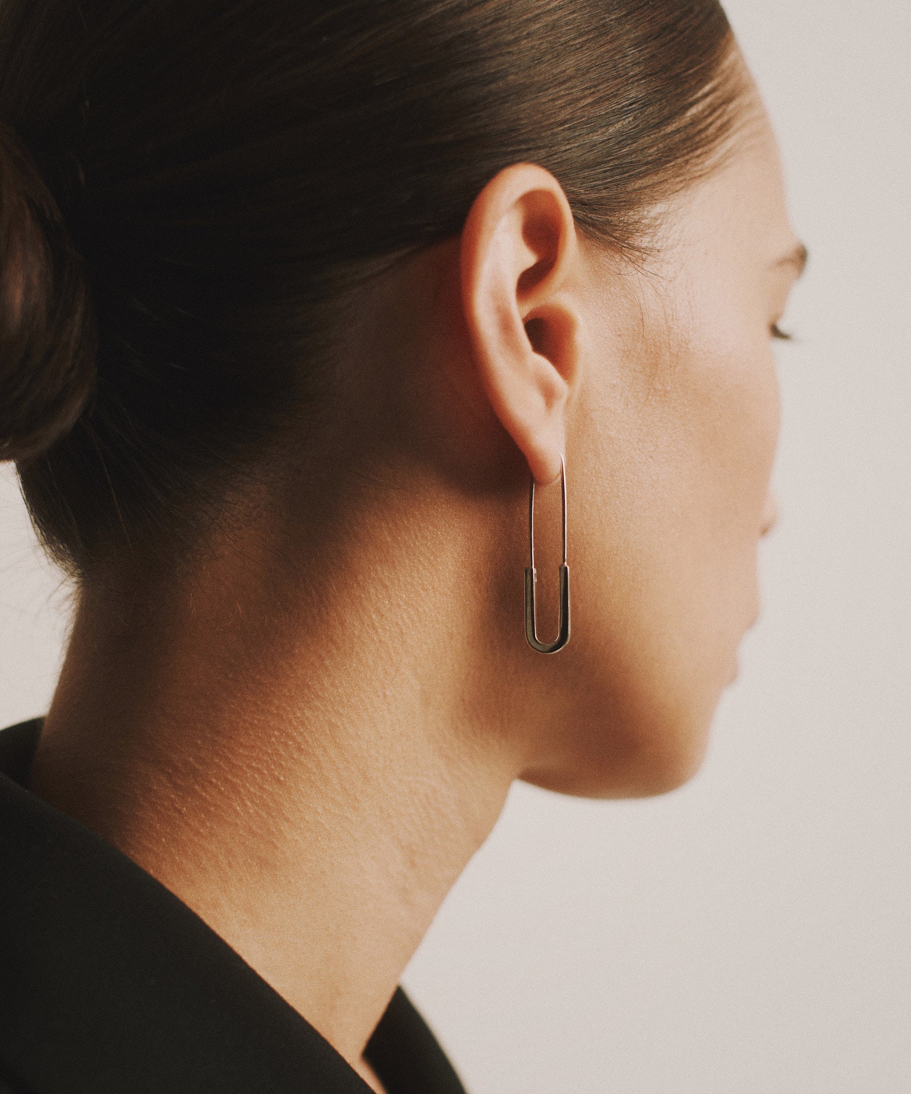 Theo Paper Clip single earring in 14K recycled gold vermeil, view 2
