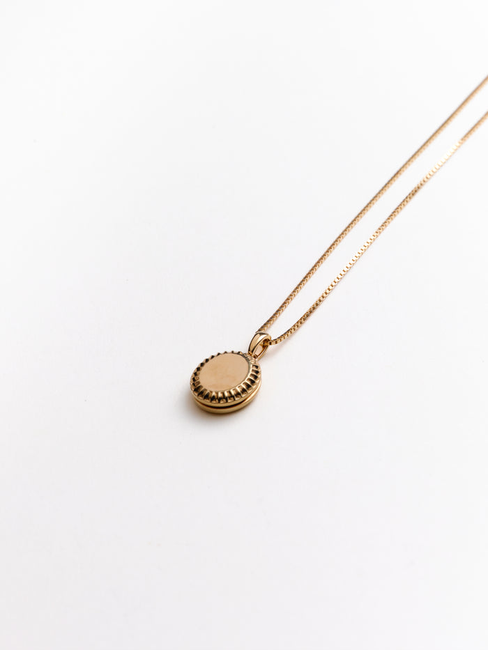 Sutton Oval Locket in 14k recycled gold vermeil