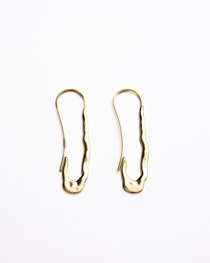 Sophia Large Paperclip Earrings in 14k recycled gold vermeil