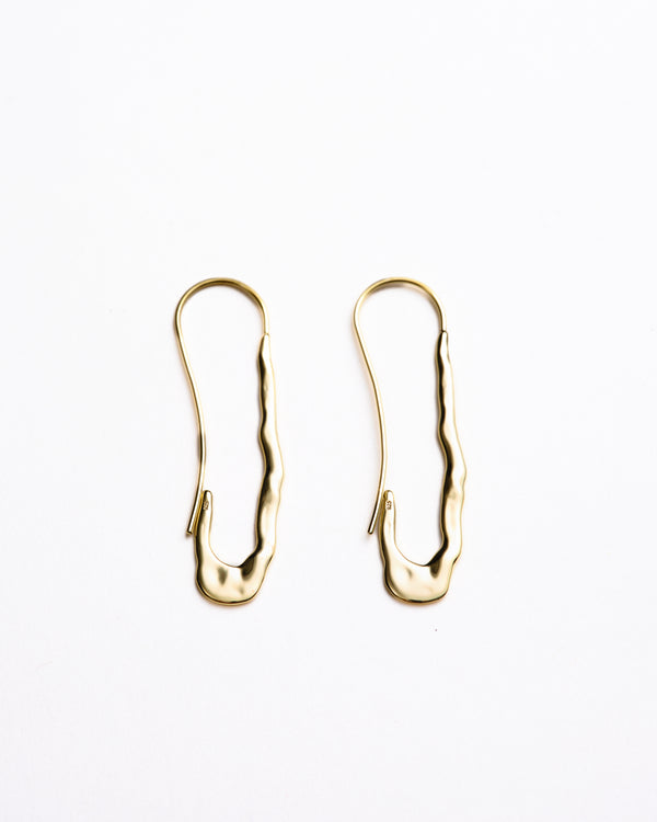 Sophia Large Paperclip Earrings in 14k recycled gold vermeil