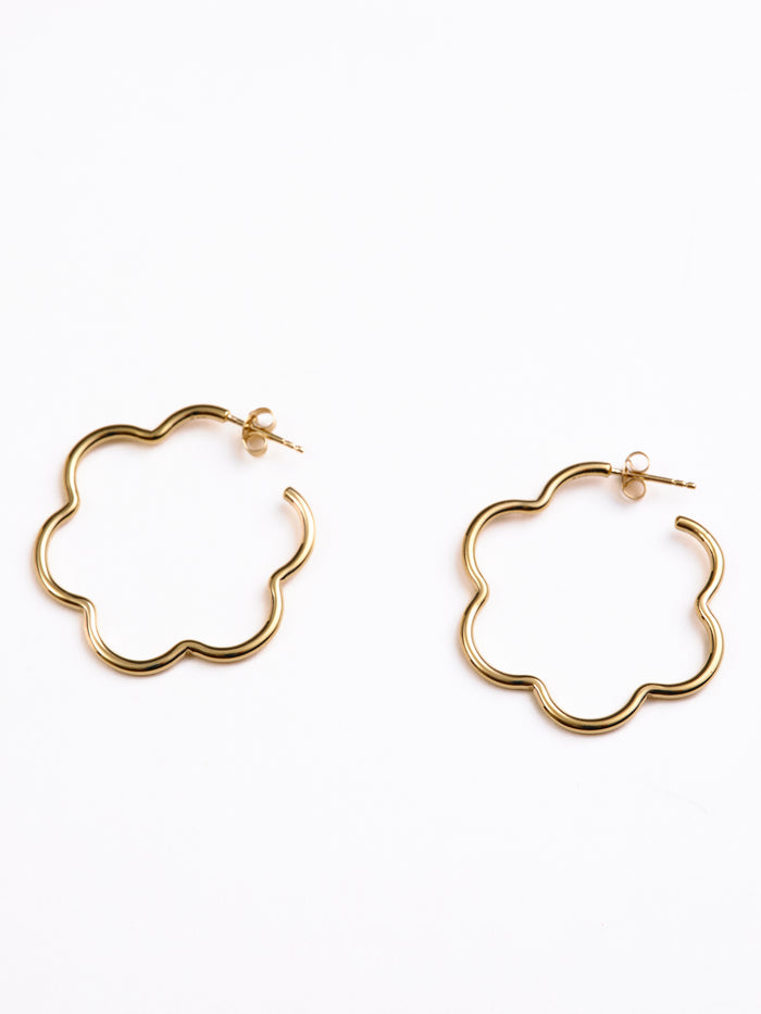 Kirby Flower Hoop in 14k recycled gold vermeil