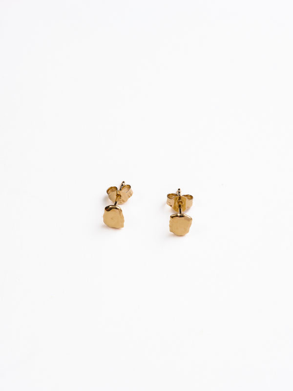 Nico Uneven Studs in 14k recycled gold vermeil