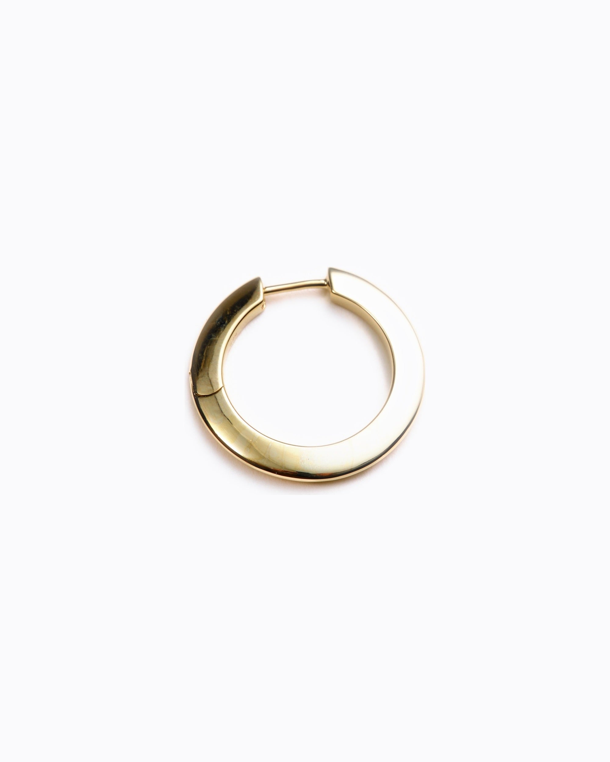 Talia Medium Hoop single earring in 14K recycled gold vermeil