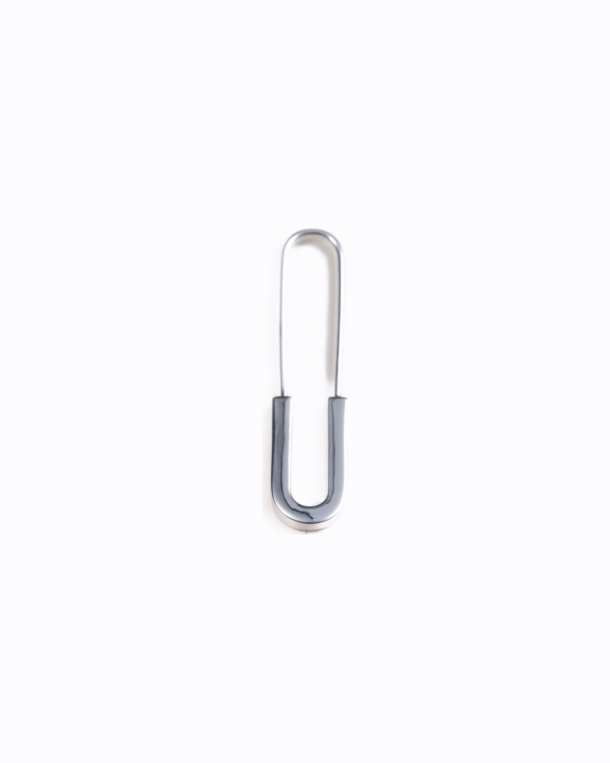 Theo Paper Clip single earring in 925 recycled sterling silver